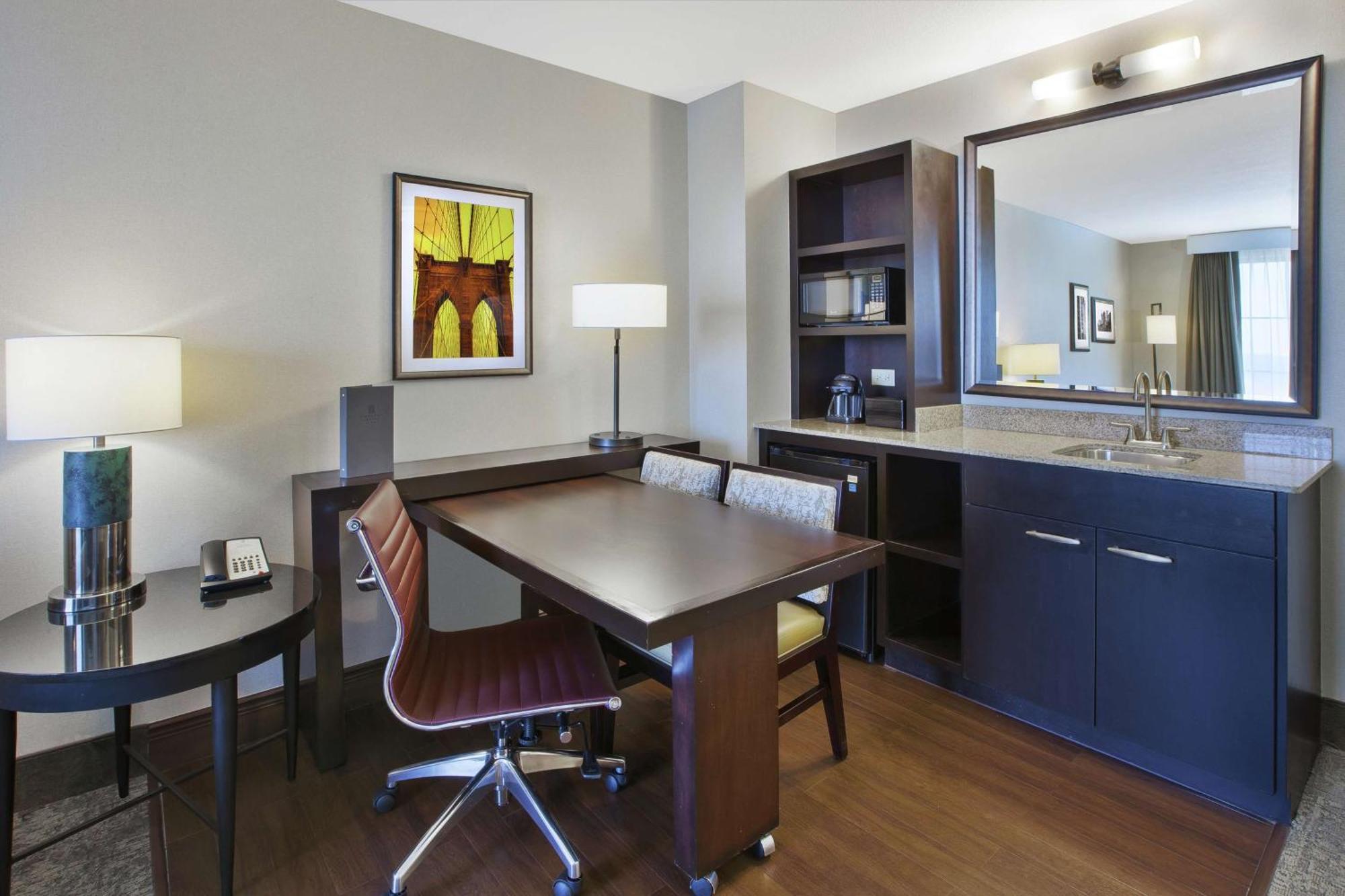 Embassy Suites Columbus - Airport Eksteriør billede