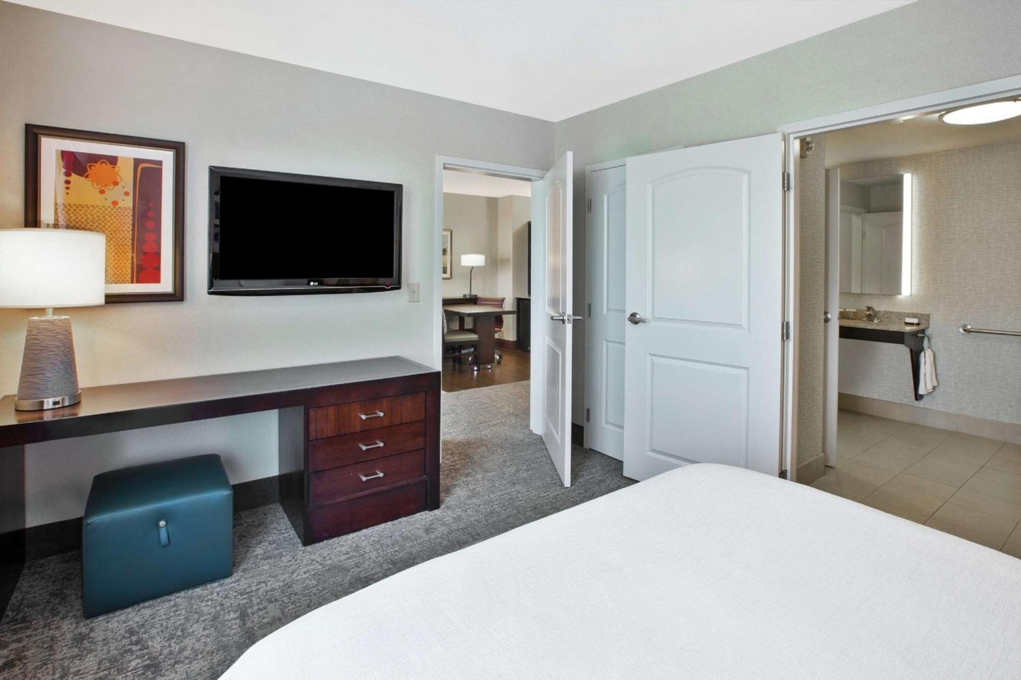 Embassy Suites Columbus - Airport Eksteriør billede
