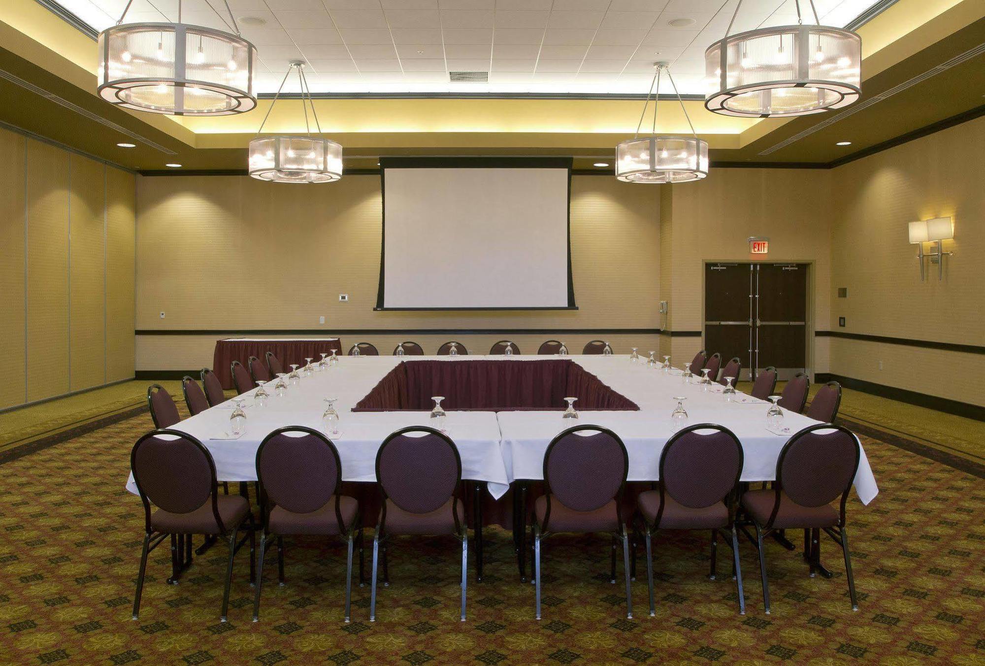 Embassy Suites Columbus - Airport Eksteriør billede